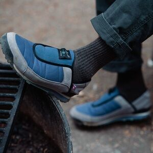 Danner Jag Loft Steel Gray Insulated Slip On Shoes Womens Size 7